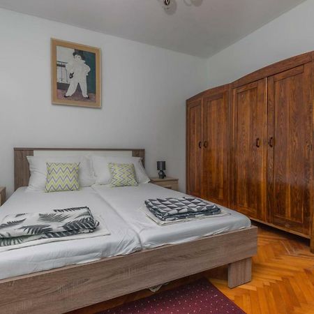 Apartment Center Crikvenica Buitenkant foto