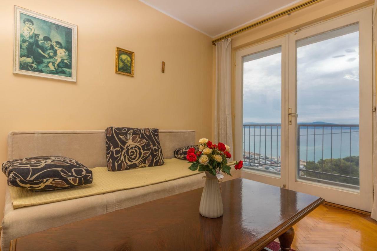 Apartment Center Crikvenica Buitenkant foto
