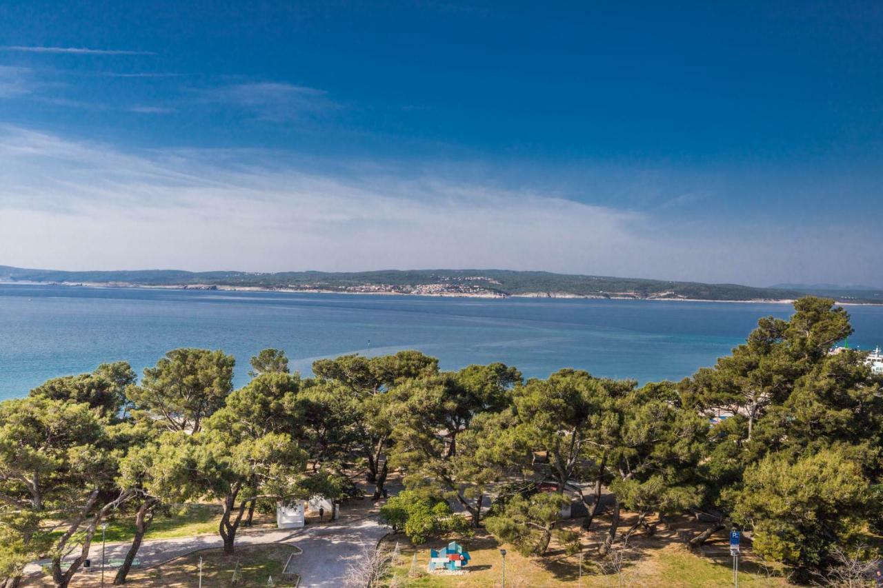 Apartment Center Crikvenica Buitenkant foto
