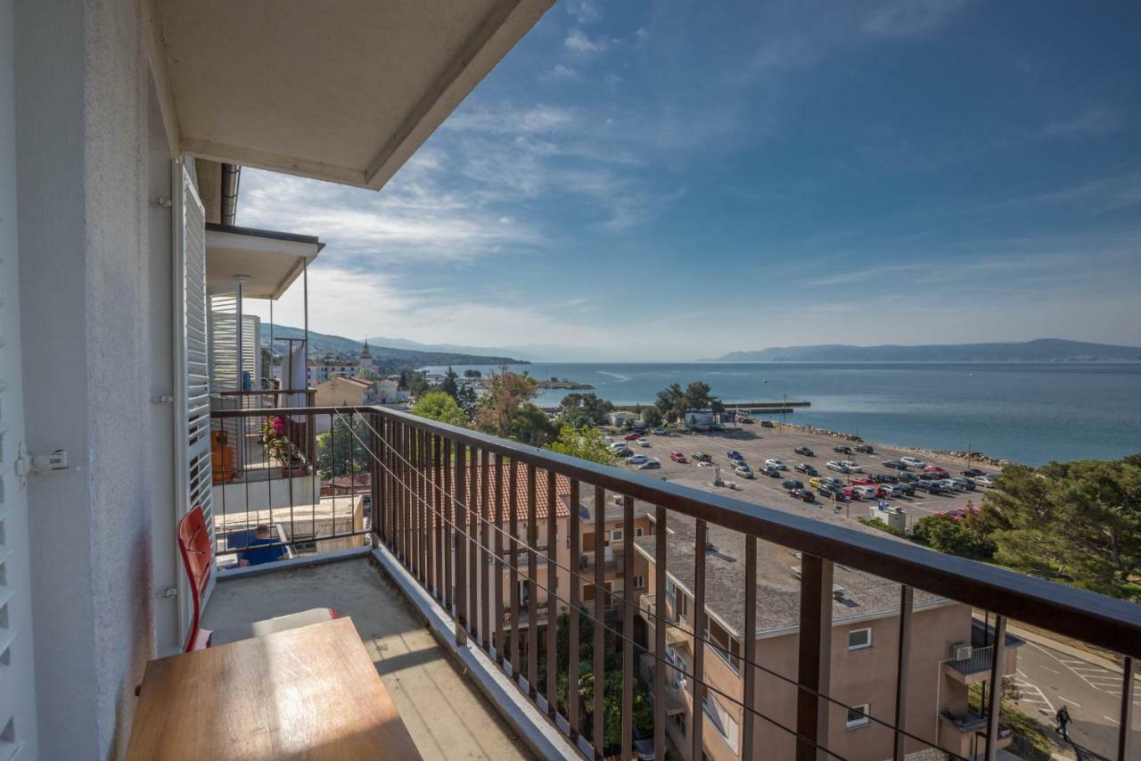 Apartment Center Crikvenica Buitenkant foto