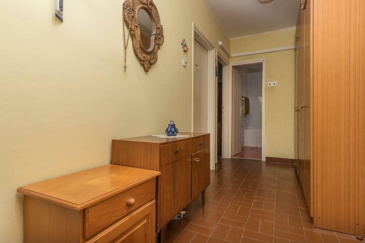 Apartment Center Crikvenica Buitenkant foto
