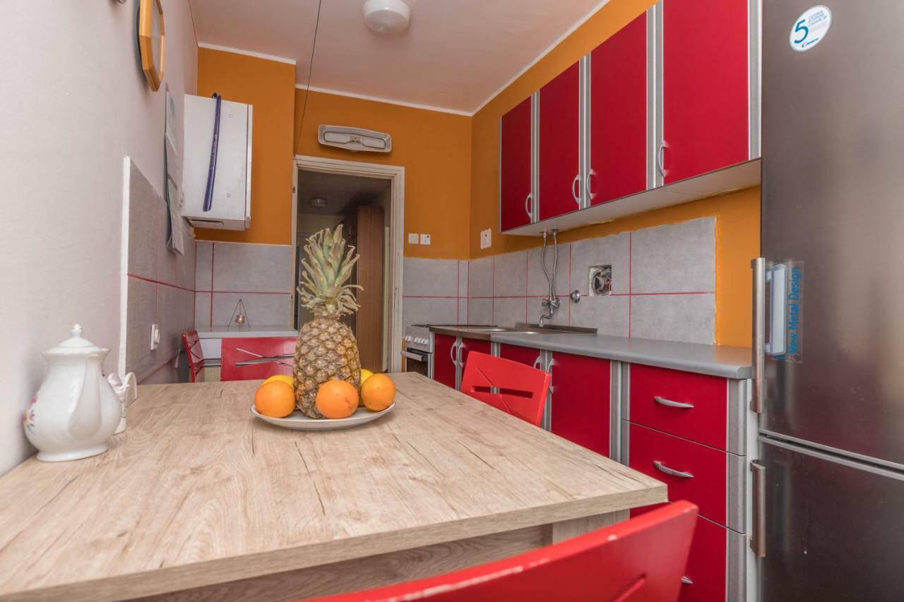Apartment Center Crikvenica Buitenkant foto