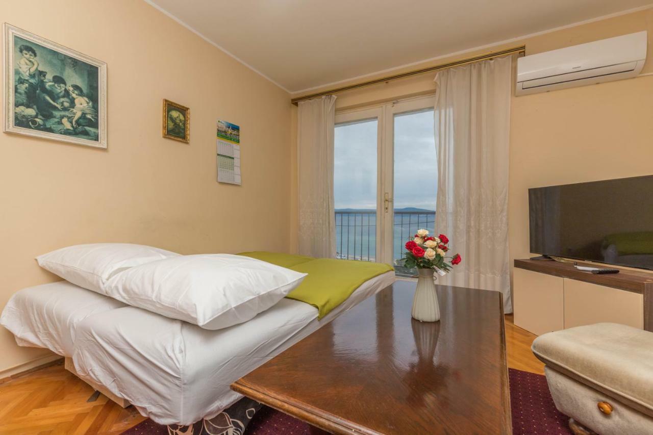 Apartment Center Crikvenica Buitenkant foto