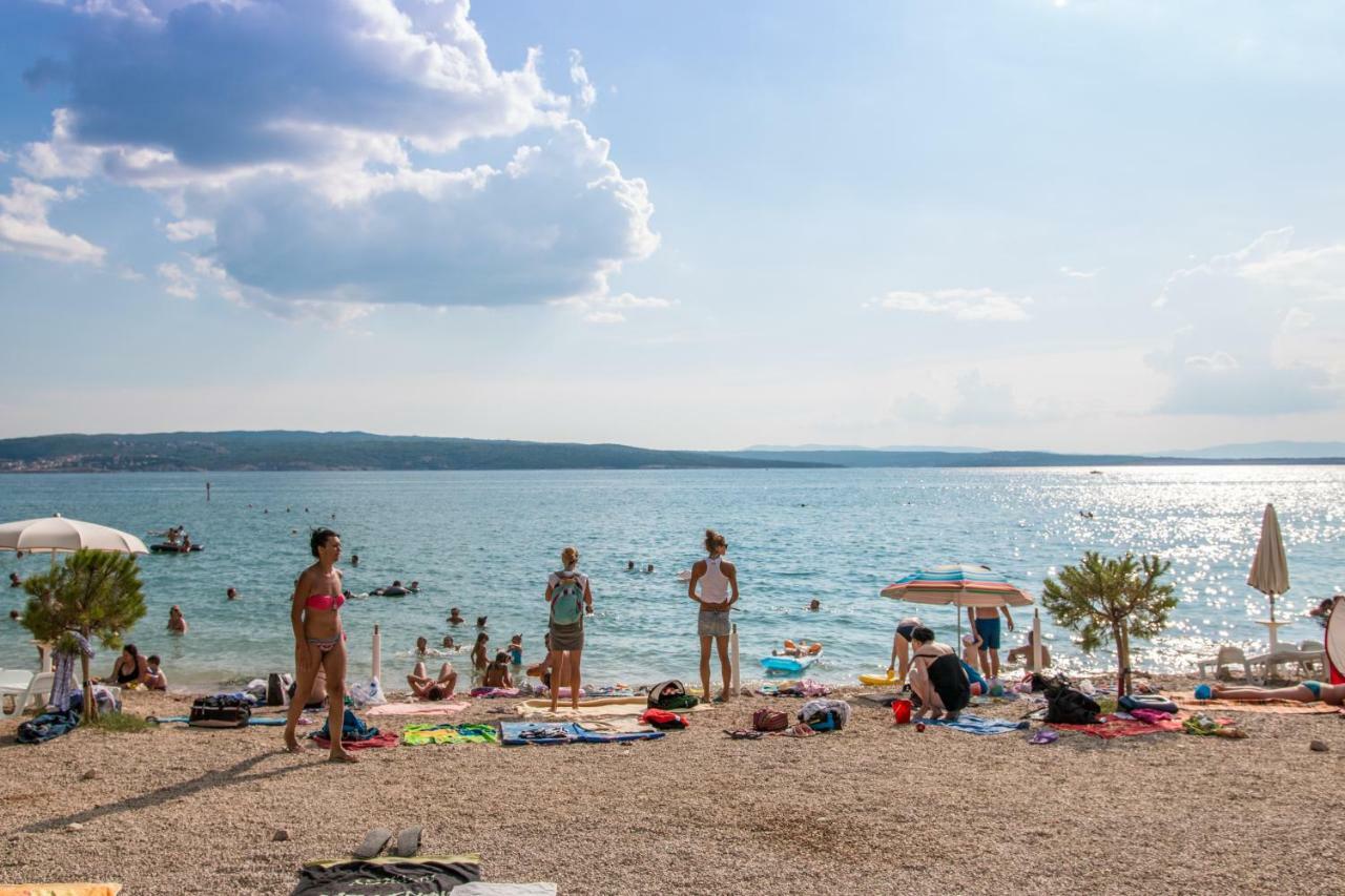 Apartment Center Crikvenica Buitenkant foto